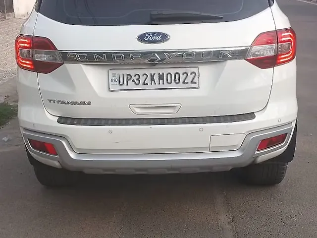 Used Ford Endeavour [2016-2019] Titanium 2.2 4x2 AT in Lucknow
