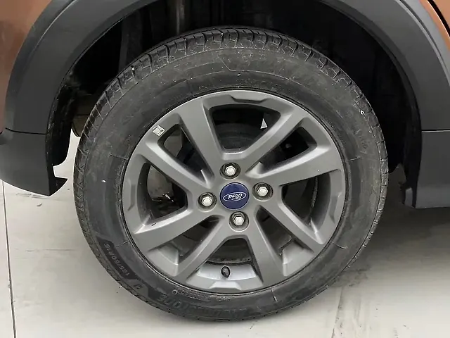 Used Ford Freestyle Titanium Plus 1.5 TDCi [2018-2020] in Hyderabad