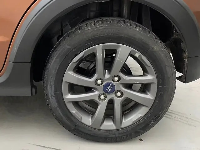 Used Ford Freestyle Titanium Plus 1.5 TDCi [2018-2020] in Hyderabad