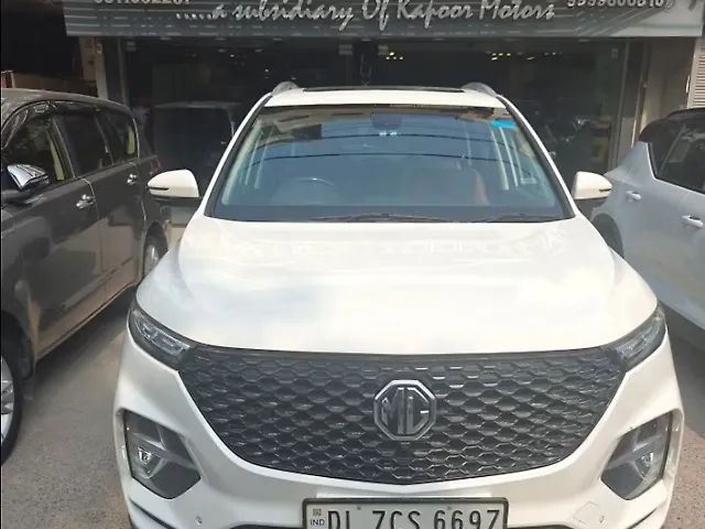 Used 2021 MG Hector Plus in Delhi