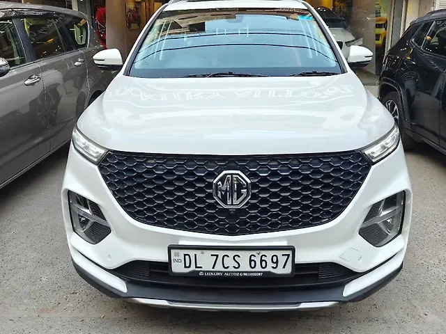 Used 2021 MG Hector Plus in Delhi