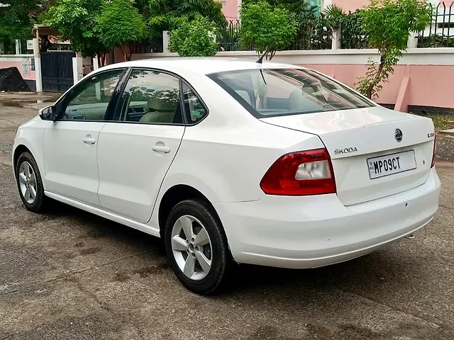 Used Skoda Rapid [2014-2015] 1.5 TDI CR Elegance Plus AT in Indore