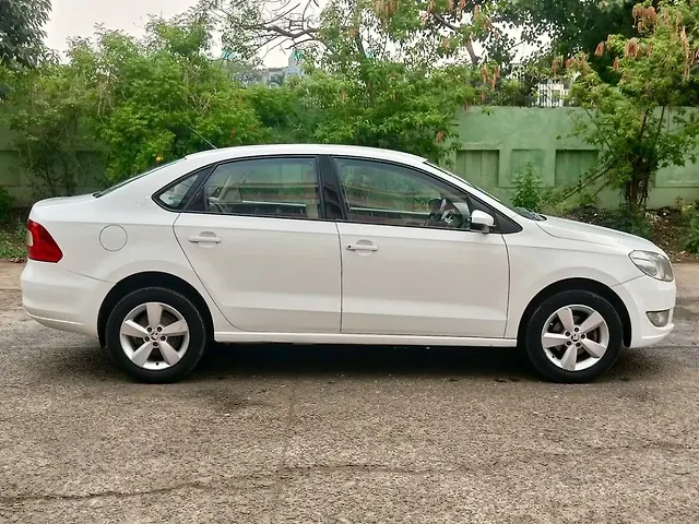 Used Skoda Rapid [2014-2015] 1.5 TDI CR Elegance Plus AT in Indore