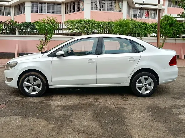 Used Skoda Rapid [2014-2015] 1.5 TDI CR Elegance Plus AT in Indore