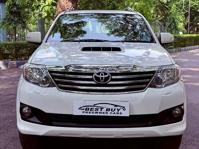 Used 2014 Toyota Fortuner in Kolkata