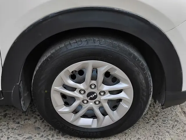 Used Kia Carens [2022-2023] Premium 1.5 Petrol 7 STR in Indore