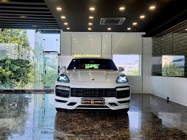 Used Porsche Cayenne Base [2020-2023] in Faridabad