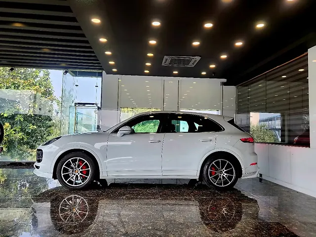 Used Porsche Cayenne Base [2020-2023] in Faridabad