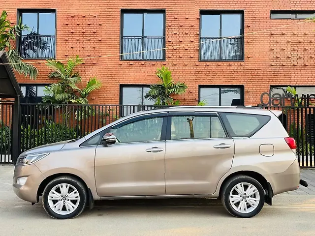 Used Toyota Innova Crysta [2016-2020] 2.4 ZX 7 STR [2016-2020] in Chennai