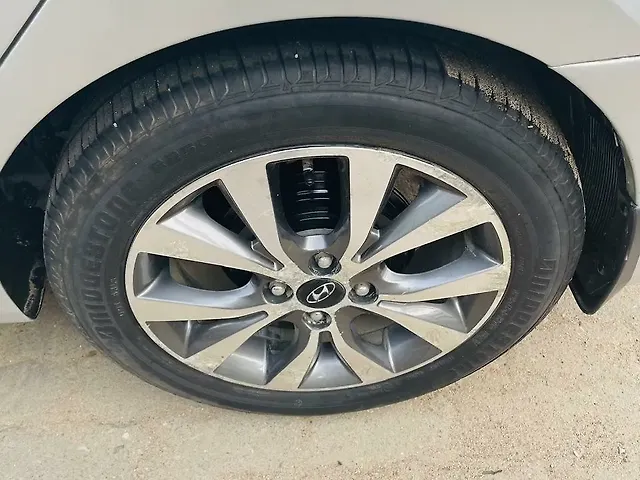 Used Hyundai Verna [2017-2020] SX 1.6 VTVT in Guwahati