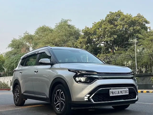 Used Kia Carens [2022-2023] Luxury Plus 1.4 Petrol DCT 7 STR in Delhi