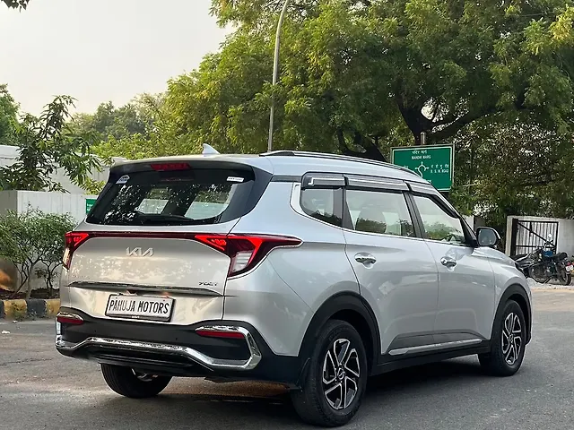 Used Kia Carens [2022-2023] Luxury Plus 1.4 Petrol DCT 7 STR in Delhi