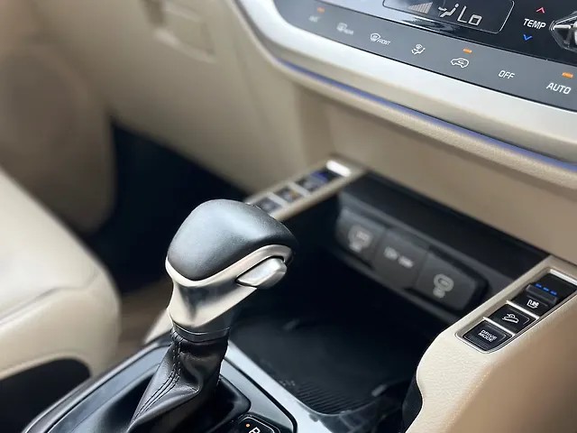 Used Kia Carens [2022-2023] Luxury Plus 1.4 Petrol DCT 7 STR in Delhi