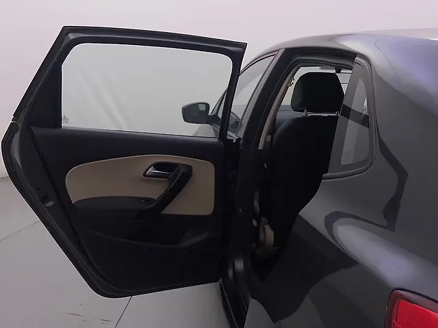 Used Volkswagen Polo [2014-2015] Highline1.5L (D) in Bangalore