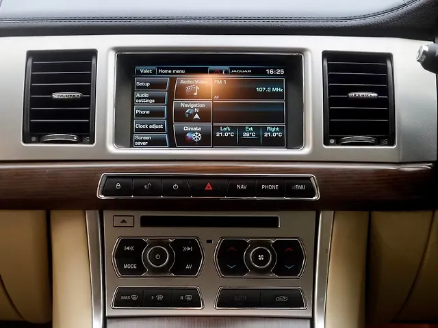 Used Jaguar XF [2013-2016] Petrol 2.0 in Delhi