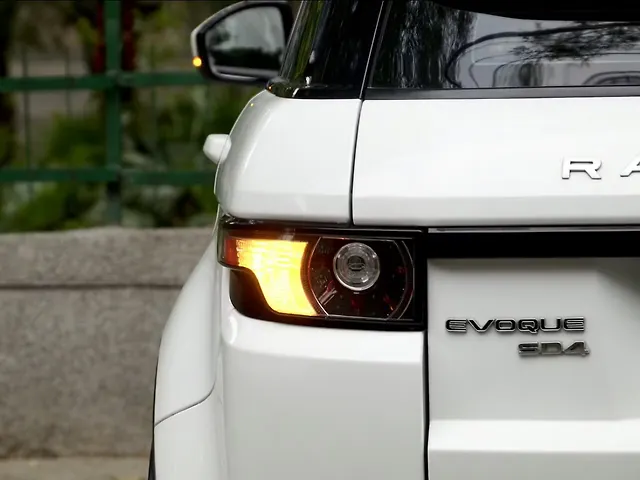Used Land Rover Range Rover Evoque [2011-2014] Pure SD4 in Delhi
