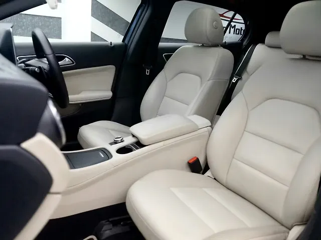 Used Mercedes-Benz GLA [2017-2020] 200 Sport in Delhi