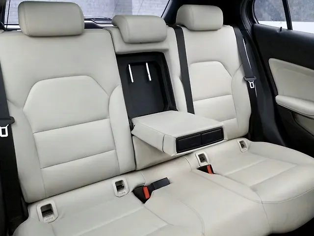 Used Mercedes-Benz GLA [2017-2020] 200 Sport in Delhi