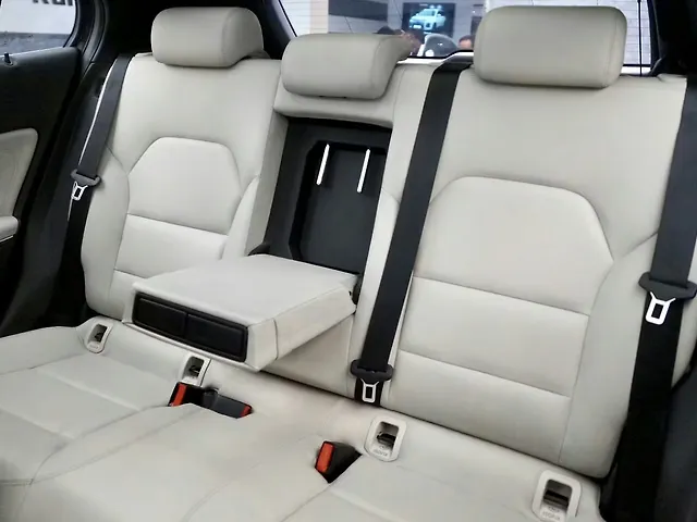 Used Mercedes-Benz GLA [2017-2020] 200 Sport in Delhi