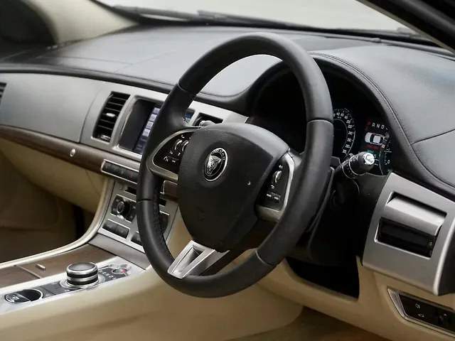 Used Jaguar XF [2013-2016] Petrol 2.0 in Delhi