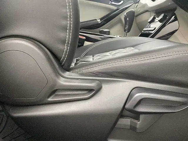 Used Tata Nexon [2020-2023] XZA Plus (O) Dual Tone in Lucknow