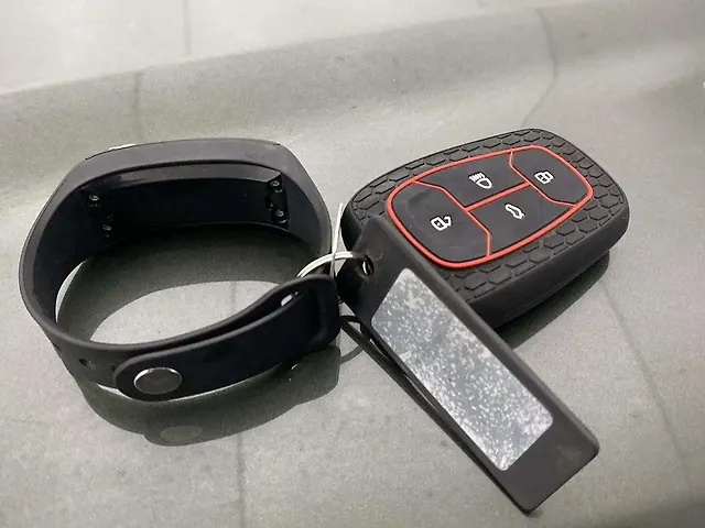 Used Tata Nexon [2020-2023] XZA Plus (O) Dual Tone in Lucknow