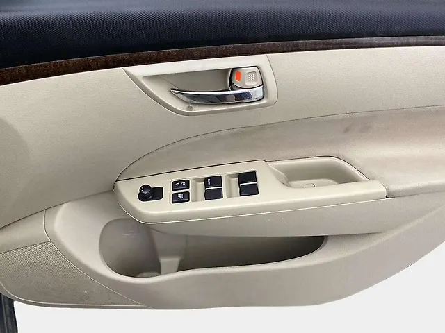 Used Maruti Suzuki Swift DZire [2011-2015] VXI in Delhi