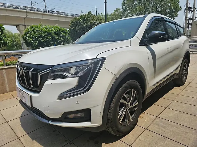 Used Mahindra XUV700 AX 5 Diesel MT 5 STR [2021] in Gurgaon