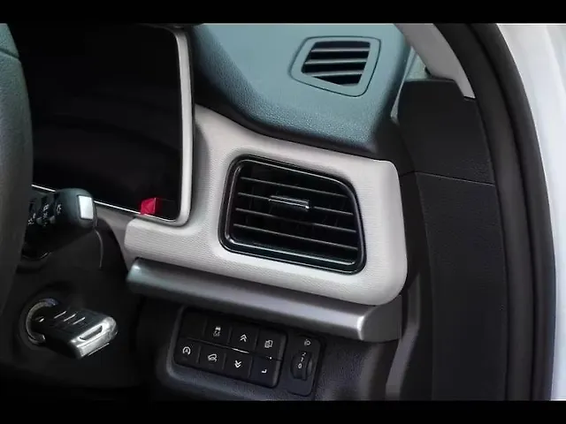 Used Mahindra XUV700 AX 5 Diesel AT 7 STR [2021] in Delhi