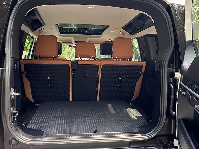 Used Land Rover Defender 110 X-Dynamic HSE 2.0 Petrol in Delhi