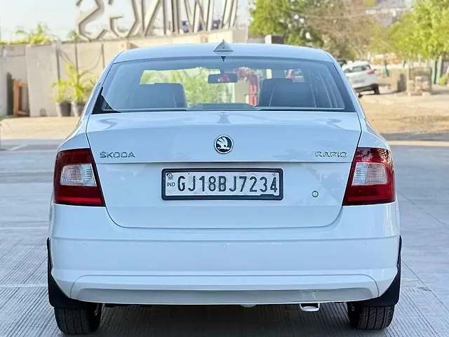 Used Skoda Rapid [2011-2014] Ambition 1.6 TDI CR MT in Rajkot