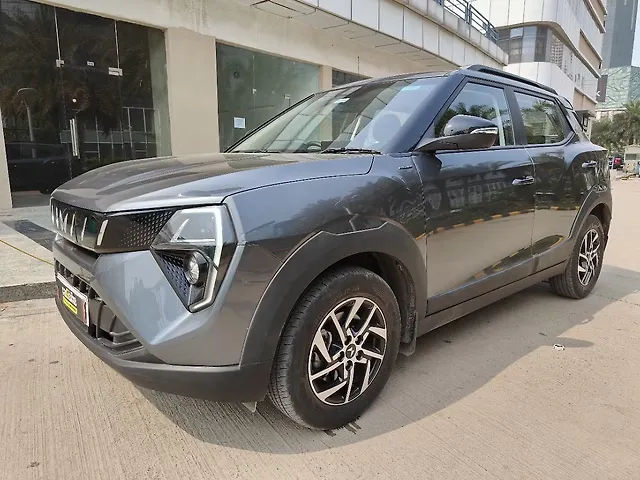 Used Mahindra XUV 3XO AX5 1.2 Petrol AT in Gurgaon