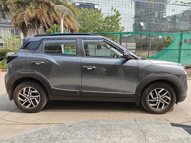 Used Mahindra XUV 3XO AX5 1.2 Petrol AT in Gurgaon