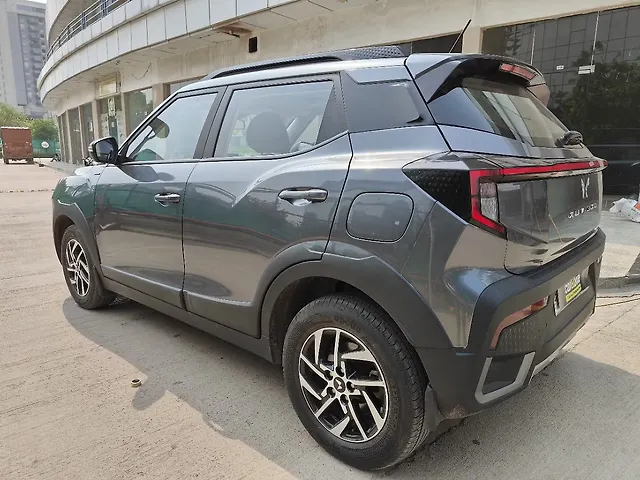 Used Mahindra XUV 3XO AX5 1.2 Petrol AT in Gurgaon