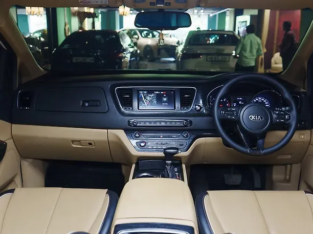Used Kia Carnival [2020-2023] Limousine Plus 7 STR in Delhi