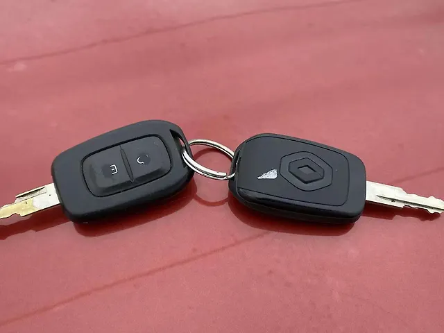Used Renault Kwid [2015-2019] 1.0 RXT Opt [2016-2019] in Pune