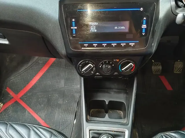 Used Maruti Suzuki Swift [2021-2024] VXi [2021-2023] in Kanpur