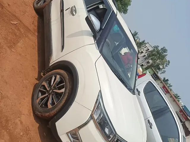 Used Mahindra XUV300 [2019-2024] W8 (O) 1.2 Petrol [2019] in Bhubaneswar