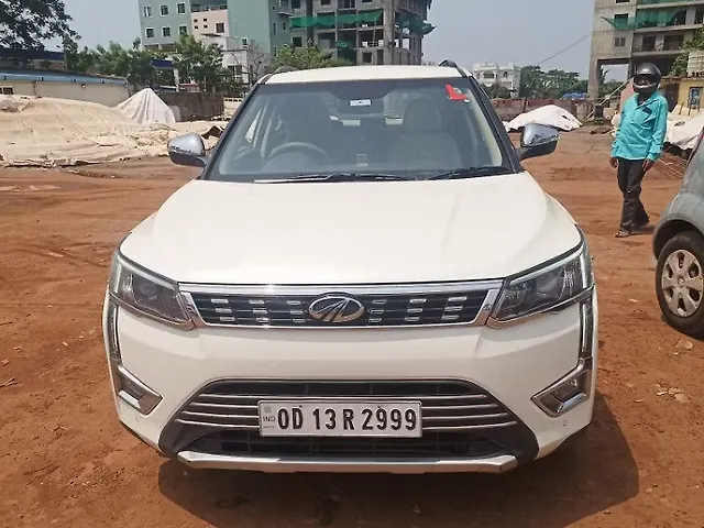 Used Mahindra XUV300 [2019-2024] W8 (O) 1.2 Petrol [2019] in Bhubaneswar