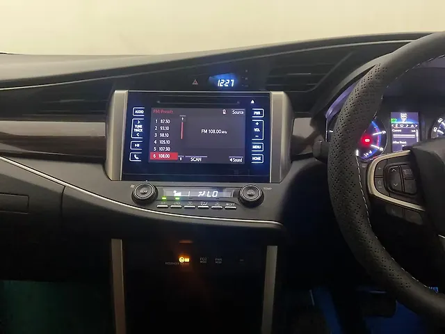 Used Toyota Innova Crysta [2016-2020] 2.8 ZX AT 7 STR [2016-2020] in Hyderabad