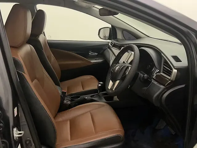Used Toyota Innova Crysta [2016-2020] 2.8 ZX AT 7 STR [2016-2020] in Hyderabad
