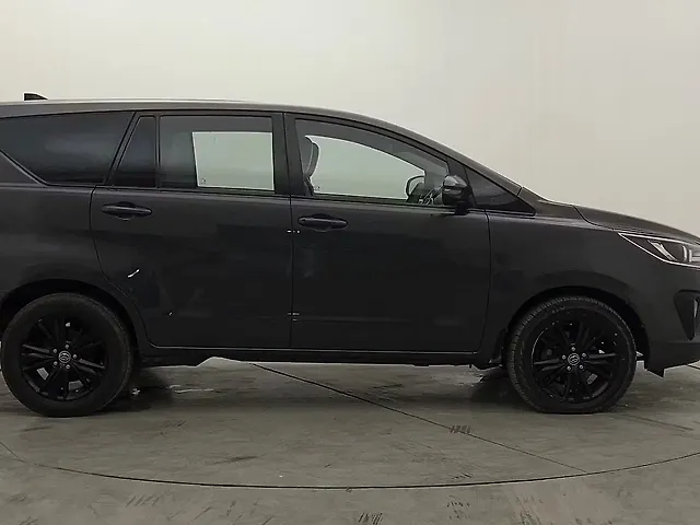 Used Toyota Innova Crysta [2016-2020] 2.8 ZX AT 7 STR [2016-2020] in Hyderabad