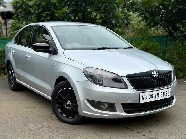 Used 2015 Skoda Rapid in Kolhapur