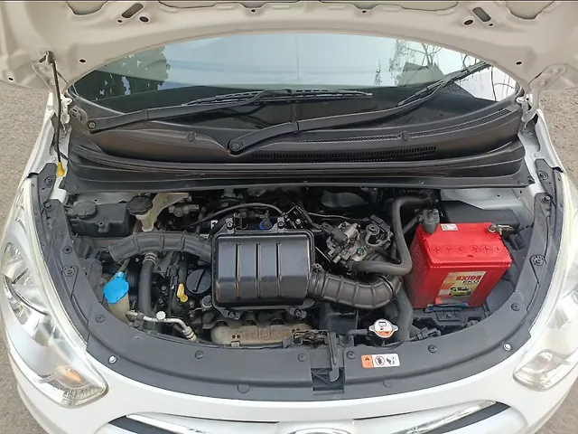 Used Hyundai i10 [2010-2017] Sportz 1.1 LPG [2010-2017] in Kolhapur