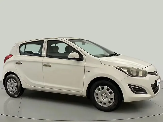 Used 2013 Hyundai i20 in Delhi
