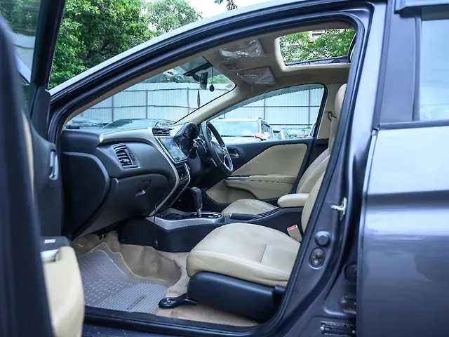 Used Honda City 4th Generation VX CVT Petrol in Mumbai