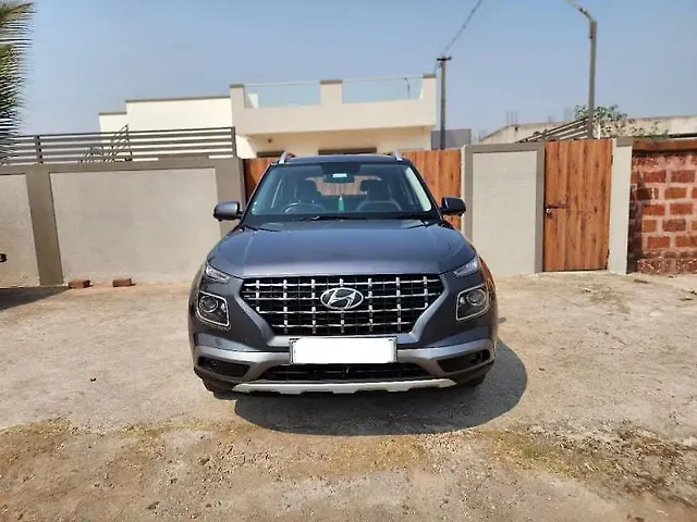 Used 2022 Hyundai Venue in Kolhapur