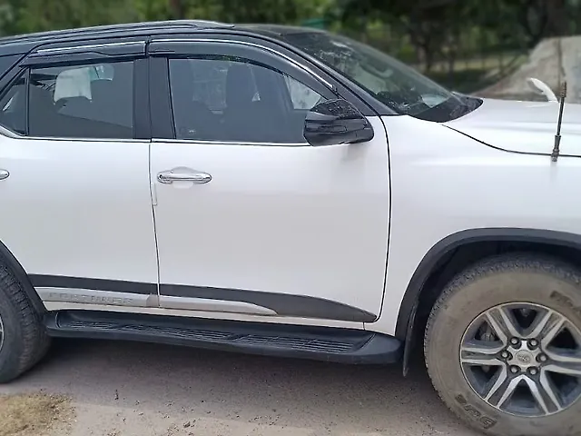 Used Toyota Fortuner [2016-2021] 2.8 4x2 AT [2016-2020] in Lucknow