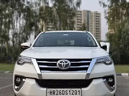 Used Toyota Fortuner [2016-2021] 2.8 4x2 AT [2016-2020] in Chandigarh