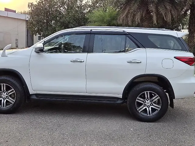 Used Toyota Fortuner [2016-2021] 2.8 4x2 AT [2016-2020] in Chandigarh